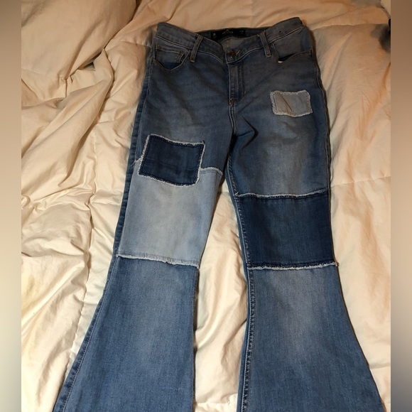 Light blue hollister jeans - Picture 2 of 5